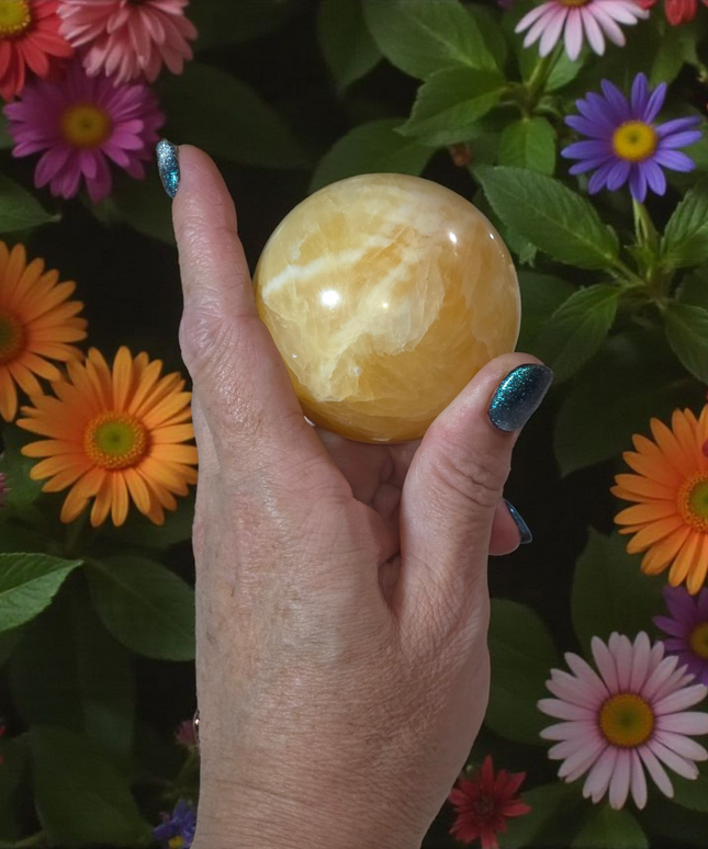 Yellow calcite sphere