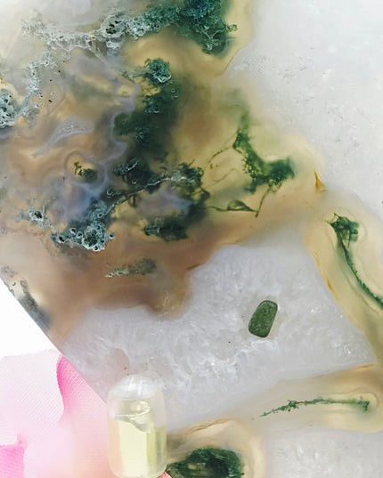 Moss agate heart