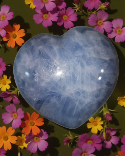 Blue calcite heart