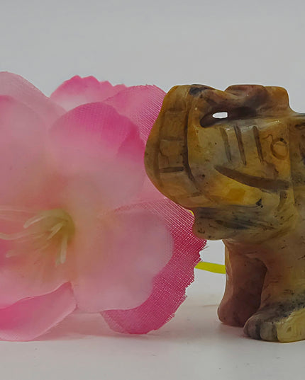 Elephant carvings sml