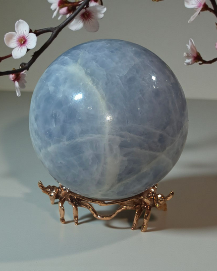 Blue calcite sphere