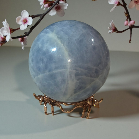 Blue calcite sphere
