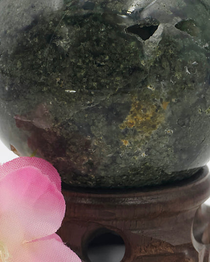 Prehnite and moss sphere
