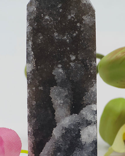 Black chalcedony towers