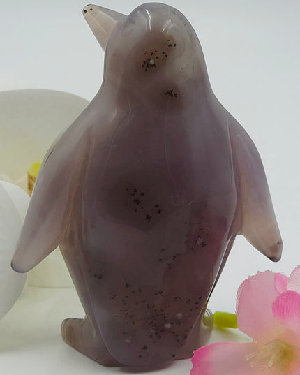 Agate penguin carvings