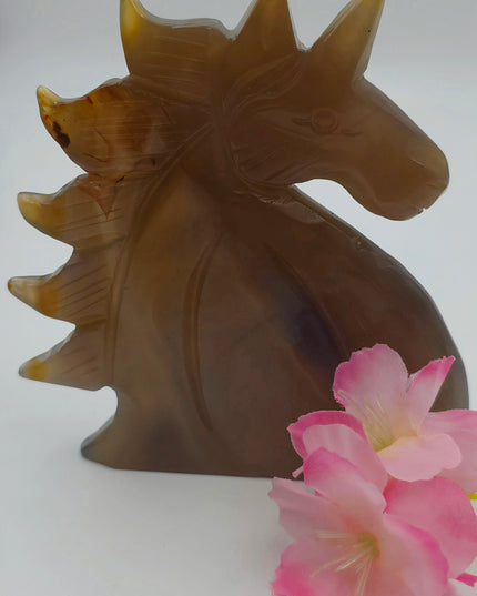 AGATE UNICORN FREESTANDING CARVINGS