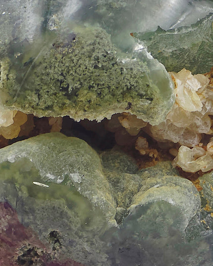 Prehnite and moss sphere