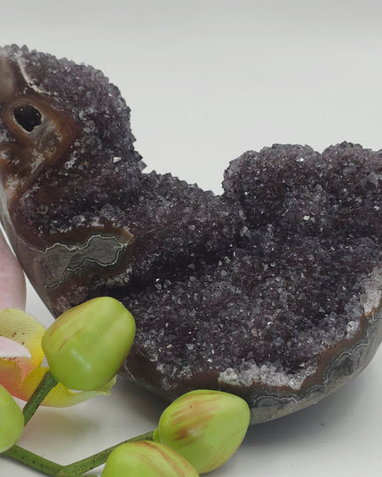Amethyst with hemitite