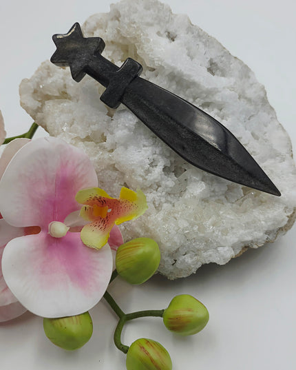 Obsidian dagger