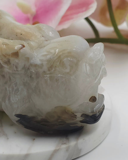 Chinese dragon agate carving