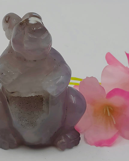 Agate bunny carvings