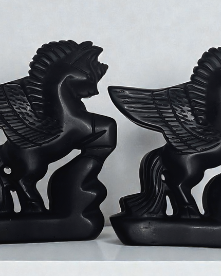 Obsidian Pegasis Carving