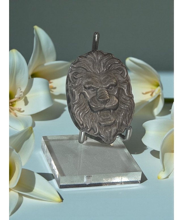 Silver sheen obsidian lion